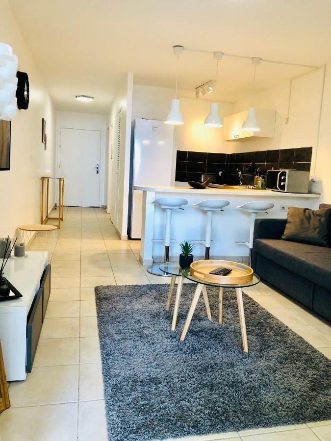 Appartement Au Bord De L'Eau Льо Мул Екстериор снимка