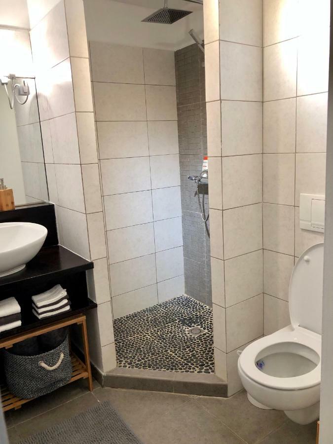 Appartement Au Bord De L'Eau Льо Мул Екстериор снимка