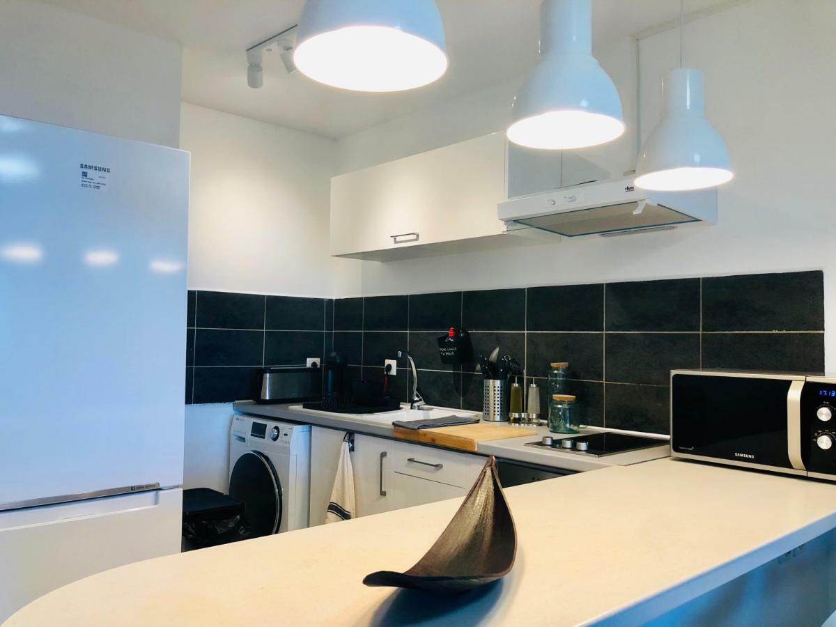 Appartement Au Bord De L'Eau Льо Мул Екстериор снимка